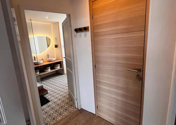 Gordon Smith, En Plein Centre, 4 Pers Sainte-Mère-Église