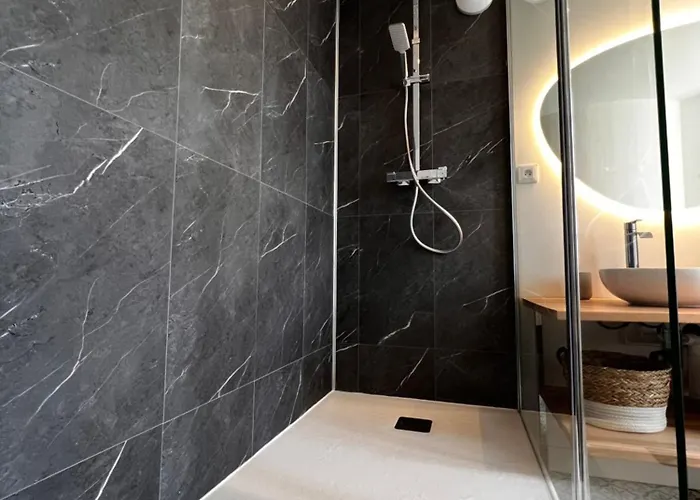 Gordon Smith, En Plein Centre, 4 Pers